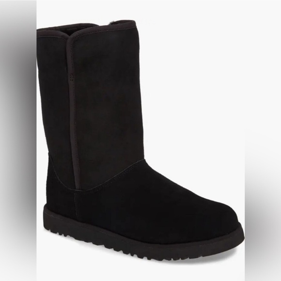 UGG Shoes - UGG Michelle Boots Shearling Mid Calf in Black